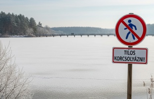 Olvad a jég, veszélyessé vált a Deseda – figyelmeztet a Városháza