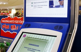 Már a Tescoban is befizethetjük a sárga csekkeket