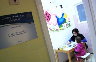 Civil összefogással megújult a gyermekosztály
