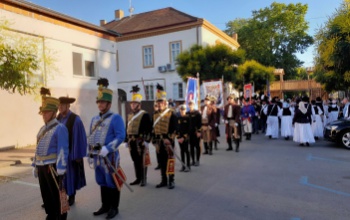 Egyszerre voltak három helyen a somogyi huszárok