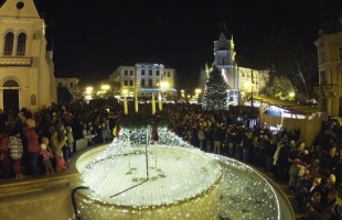 Így borult ünnepi fénybe Kaposvár