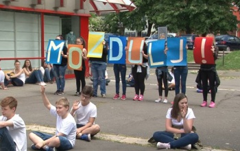 Mozdulj! Flashmob a Domusnál