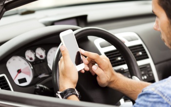 Hamarosan a telefonhasználatot is kiszűrheti a szupertraffi