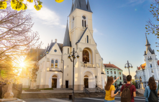 Ki ismeri a legjobban Kaposvárt? – Helyismereti vetélkedő indul diákoknak