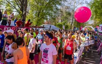 Minden rekordot megdöntött a legek futóversenye, a 40. Telekom Vivicittá