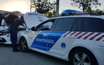 Külföldi autóst tettek helyre a rendőrök