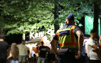 A Balatonnál razziáztak a somogyi rendőrök