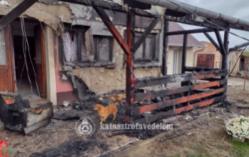 Tüzekhez, balesetekhez riasztották hétvégén a somogyi tűzoltókat