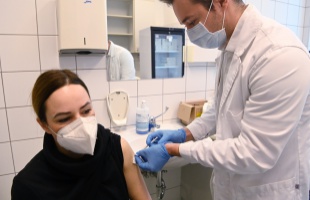 Ezeken a helyeken lesz januárban oltási akció Somogyban