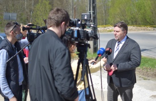 Szeptemberre készül el a körforgalom Jutában