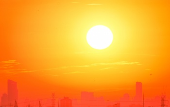 Mától másodfokúra mérséklik a hőségriasztást
