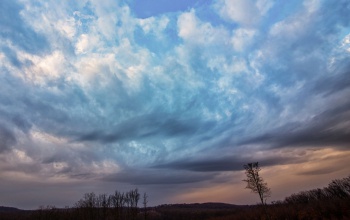 Hidegfronttal kezdődik a változékonyság