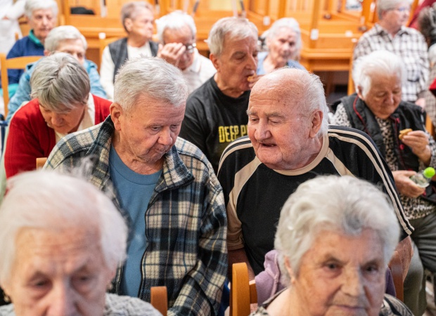 Karácsony a Liget Időskorúak Otthonában – fotók
