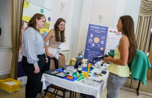 Mesterséges intelligencia és kiberbiztonság a fókuszban – Informatikai napon fejlődnek a somogyi vállalkozók