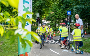 Biztonságosan az iskolába - minden kaposvári nagycsoportos óvodás közlekedésbiztonsági csomagot kap ajándékba