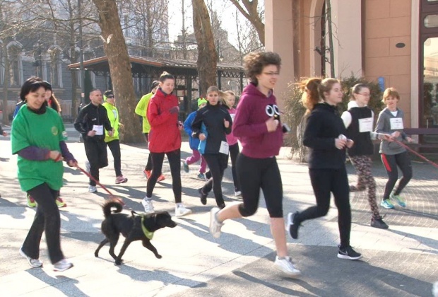 Futással ünnepelték a nőnapot