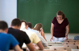 Utolsó esély a papír nélküli diplomásoknak