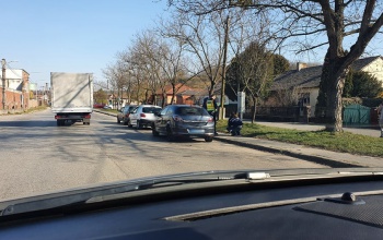 Három autó ütközött a Pécsi utcában