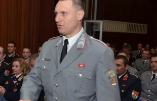 Katasztrófavédőket ismertek el