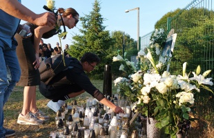 Több százan emlékeztek Szvoboda Bencére - fotók és videó
