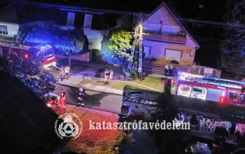 Tűz ütött ki egy társasházi lakásban