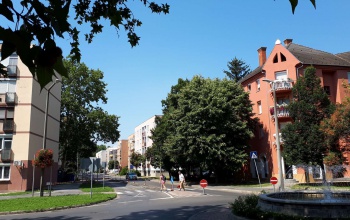 Mindkét irányban járható az Arany János utca
