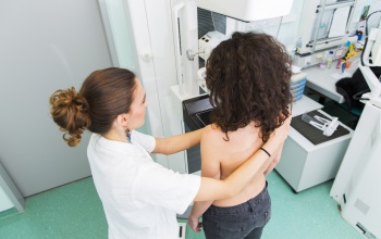 Áprilisban is várják a hölgyeket mammográfiás szűrésre