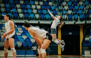 Első hazai szezonnyitó felkészülési meccsét játssza a KNRC délután