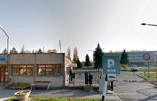 A villamossági gyár születésnapja