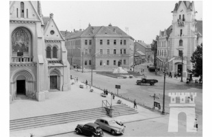 A Kossuth tér templomairól...
