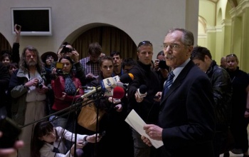 Visszavonják Schmitt doktori címét