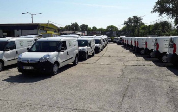 160 Opelt vásárolt a Magyar Posta a mobilpostához