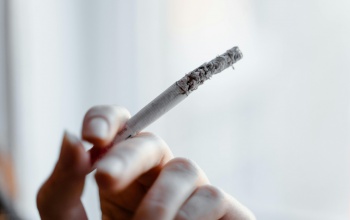 Ma van a füstmentes nap: milliárdokat érint a dohányzás világszerte