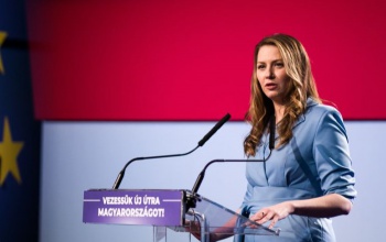 Lemondott pártelnöki pozíciójáról Donáth Anna