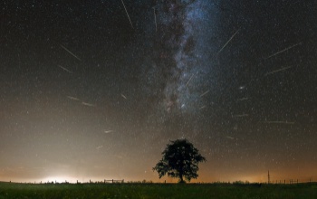Látványos mozi az égen: jönnek a Perseidák