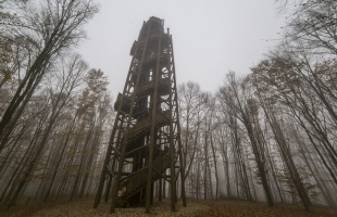 Borongós, párás idő