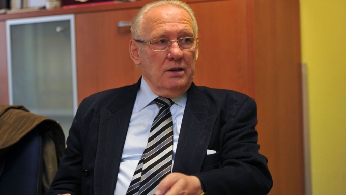 Dr. Rosta István professzor nyolcvanéves