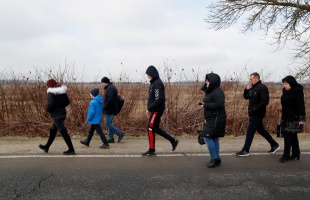 Segélyakciót indított a magyar kormány az Ukrajnából menekülők megsegítésére