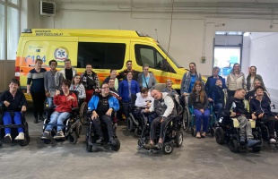 Különleges látogatók a mentőállomáson