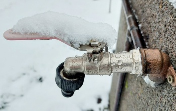 Itt az ideje téliesíteni a vízvezetékeket és a vízmérőket