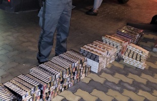 Cigaretta- és alkoholcsempészeket buktatott le a NAV