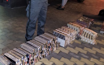 Cigaretta- és alkoholcsempészeket buktatott le a NAV