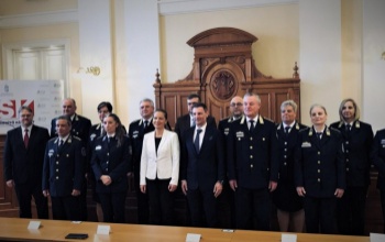 Victima Protector díjat vehetett át a kaposvári áldozatvédelmi referens