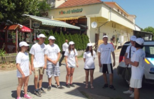 Diákok segédkeznek a bűnmegelőzésben a Balatonnál
