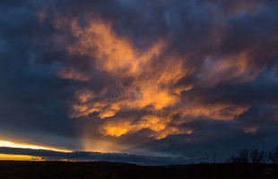 Még mindig marad a változékony, csapadékos idő