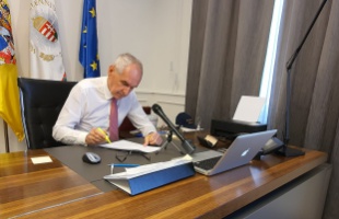 Online fogadóórán válaszolt Szita Károly a kaposváriak kérdéseire