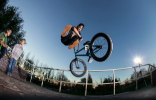 Pintér Tamás: szabadságérzetet ad a BMX-ezés