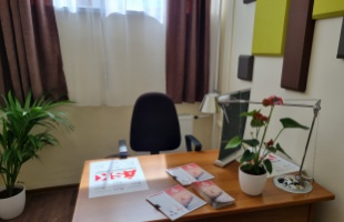 Még több segítséget kapnak a bajbajutottak - újabb Áldozatsegítő Pontot adtak át Siófokon