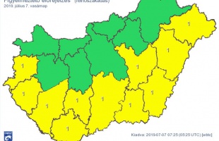 Zivatarokra és felhőszakadásra figyelmeztetnek