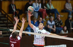 Ismét hazai pályán, ezúttal a Szolnok ellen